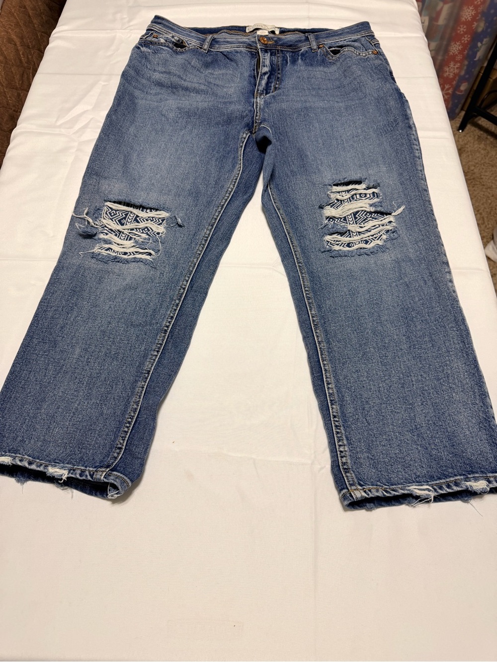 Women’s Distressed Blue Denim Jeans EST. 1946